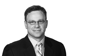 Headshot of Rob Clarke